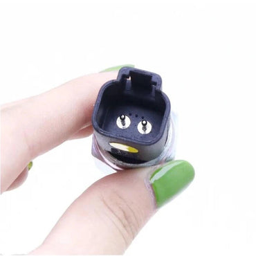 Pressure Switch 21250645 suitable for Volvo Penta Engine D1-13 D1-13B D1-20 D2-55 D2-55B D2-55C D2-75 D2-75B D2-75C