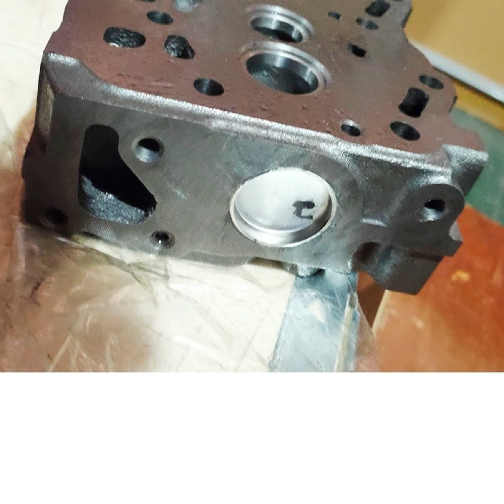 3TNV70 Complete Cylinder Head With Valves 119515-11740 suitable for Yanmar Engine Hitachi ZX17U-2 ZX17UNA-2 Excavator Cub Cadet 4X4 465 466 467 46F 46G John Deere 855D 850D Utility Vehicle