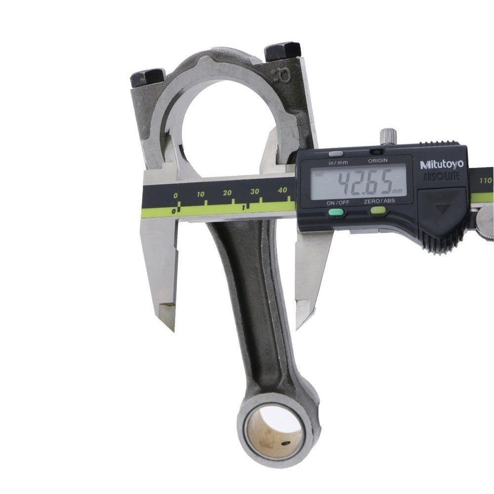 Connecting Rod for use with Kubota Engine D905 D1105 D1005 D1305 V1205 V1305 V1405 V1505