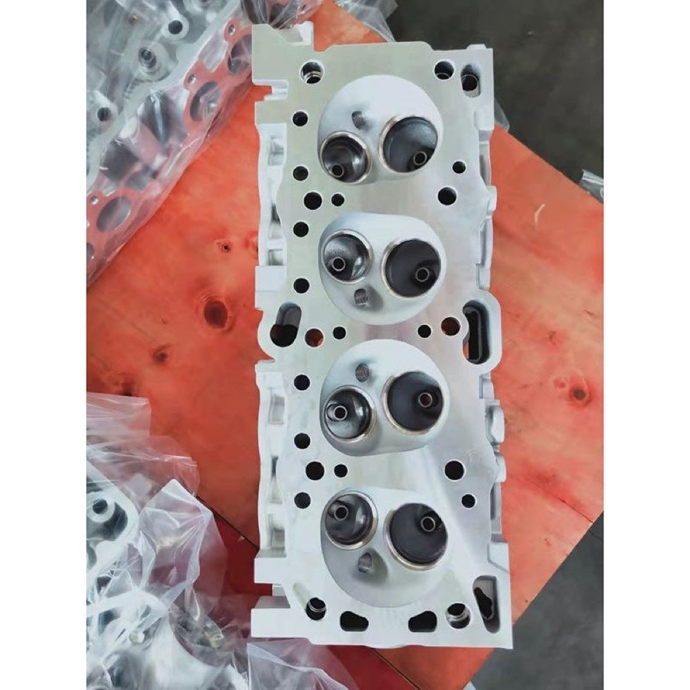 Engine 4G63 8V Complete Cylinder Head with Valves fits Mitsubishi Truck L200 L300