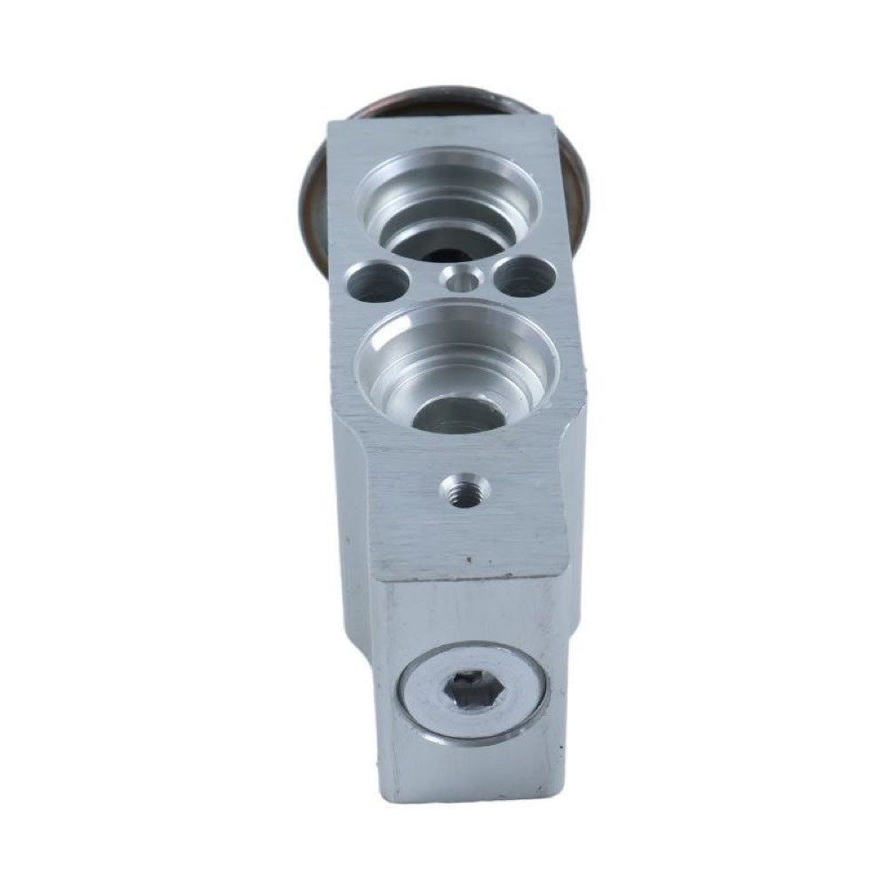 Expansion Valve 82002793 87529495 fits CASE Tractor Farmall 105N 75N 85N JX100U JX1060C Loader 521F 621E 621F 721E 921F