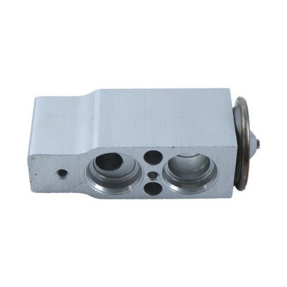 Expansion Valve 82002793 87529495 fits CASE Tractor Farmall 105N 75N 85N JX100U JX1060C Loader 521F 621E 621F 721E 921F
