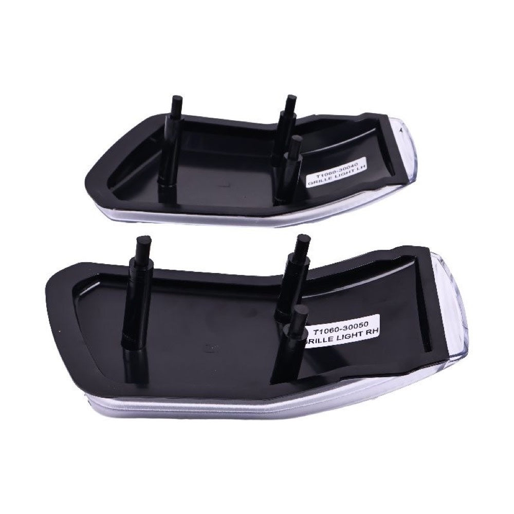Grille Light Lens T1060-30040 T1060-30050 suitable for Kubota Tractor L3130DT L3130F L3830F L3830GST L4330HST L4630DT L5030HST